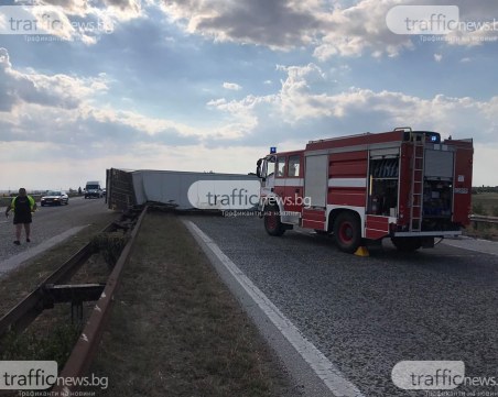 Режат колите, пометени от тир на АМ 