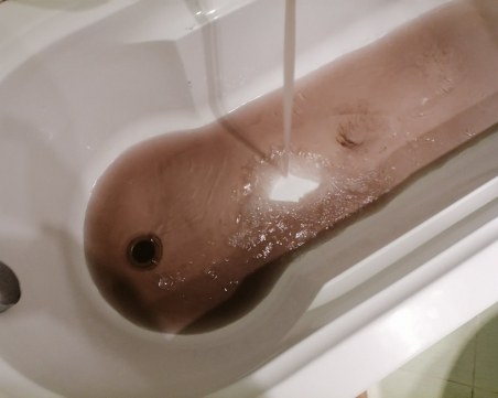 Кална вода потече от чешми в Пловдив