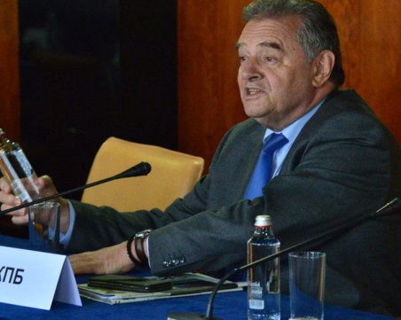 Александър Паунов напусна 