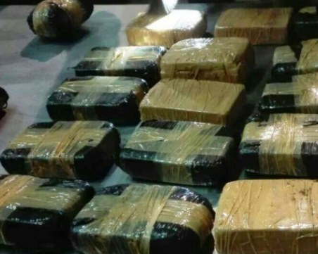 Пловдивският съд отново поряза дилърите опитаха да внесат над 2 кг марихуана в акумулатори