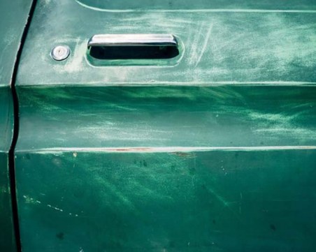 Три БМВ-та осъмнаха надрани в Тракия