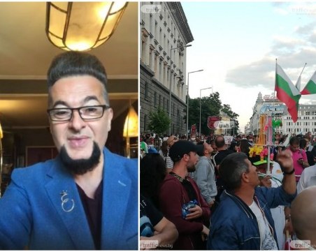 Евгени Минчев: Не жалете кръвта по паветата жълти, от нея ще никне минало ново