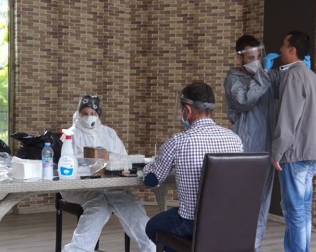 Учени на път да създадат антитела срещу COVID-19