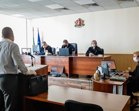 Съдът пусна срещу 100 хил. лв. охранител, участвал в схема за присвояване на 1,5 милиона
