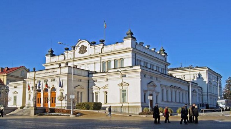 Обсъждат вота на недоверие в понеделник