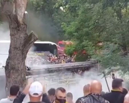 Фен на Ботев отнесе солен акт в София след втория полуфинал за купата