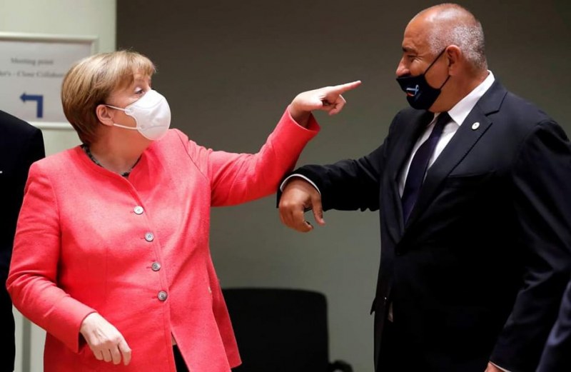 Меркел направи забележка на Борисов заради маската