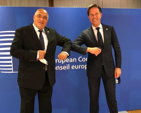 Премиерът в Брюксел: Погрешно е да считаме, че сме в края на пандемията