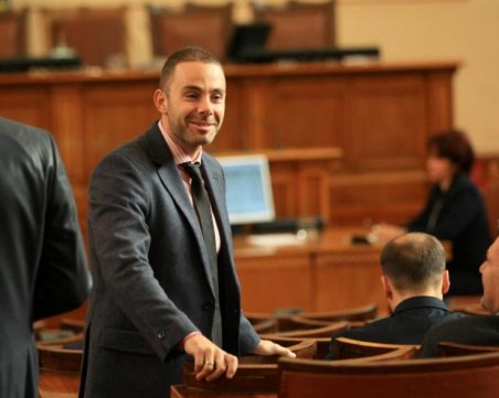 Александър Ненков: Няма да подкрепим вота на недоверие, защото носим отговорност