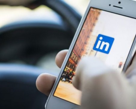 LinkedIn ще съкрати близо 1000 служители
