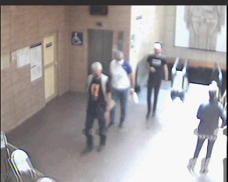 МВР пусна записите от камерите на метрото, в които се вижда кой го блокира