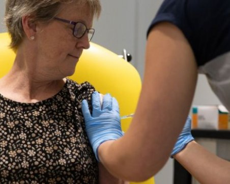 Ваксина срещу COVID-19 с изключителни резултати! Кога може да се очаква масово имунизиране?