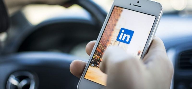 LinkedIn ще съкрати близо 1000 служители