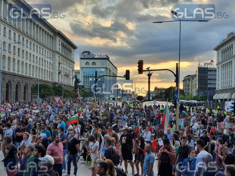 Протестиращите в София: