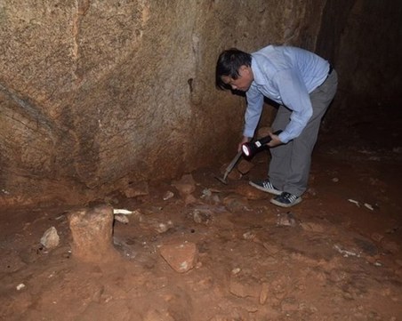 Мистериозен артефакт на 20 000 години откриха във виетнамска пещера