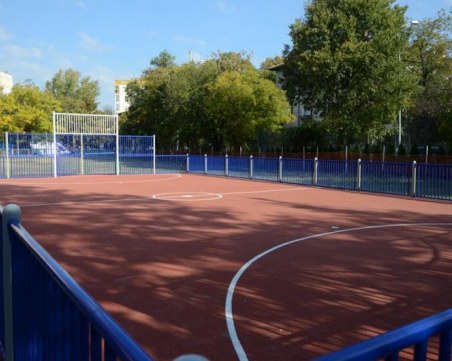 Защо училище в центъра на Пловдив не е включено в програмата за нови площадки?