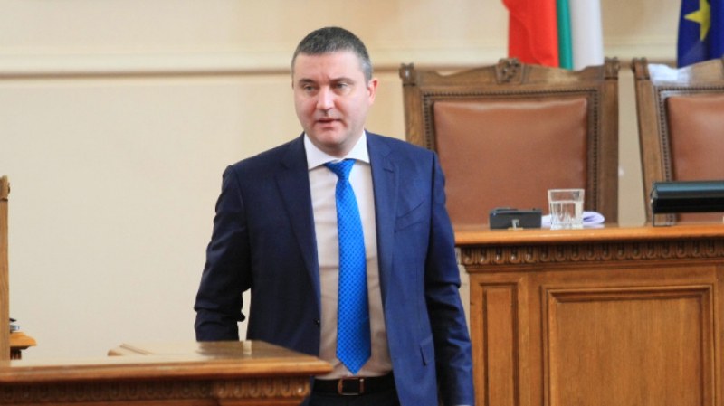Горанов се отказа от депутатското си място