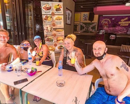 Хаос в Англия - над 600 000 души под карантина