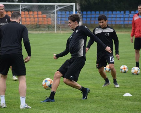 Локо изпусна победа в контролата в Самоков