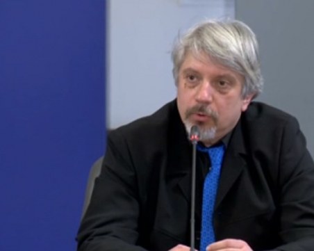 Математик начерта 4 сценария за развитие на заразата в България