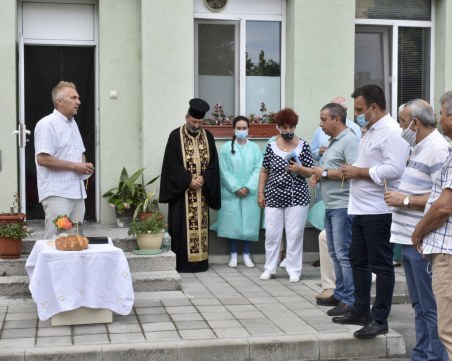 Директор на болница в Пловдив: Все още хората се въздържат да посещават болници