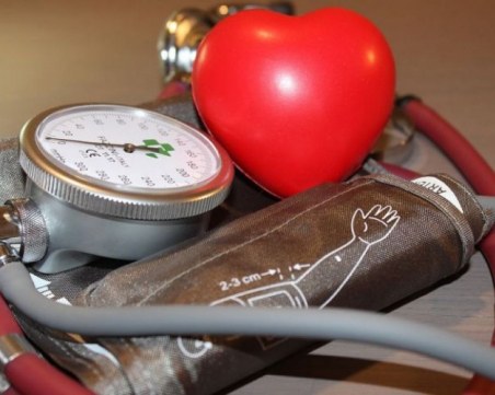 5 прости храни, които регулират кръвното налягане