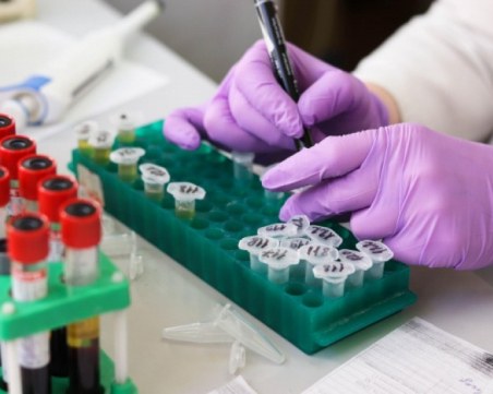 Австрийски експерт: Всеки втори в България има коронавирус