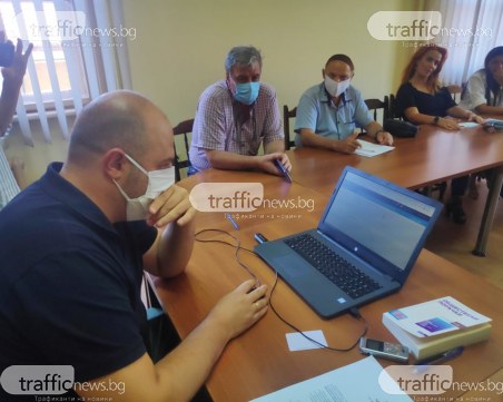 Разбраха се! Всички пловдивски превозвачи - в един консорциум за 8-те линии