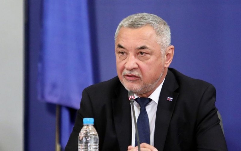 Подпомагат възстановяването на икономиката с финансов стълб от 1.8 млрд. лв.