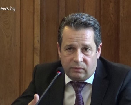 9 месеца - 9 зам.-кмета на Пловдив: Тодор Чонов – полицаят, който пое транспорта по неволя