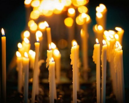 Започва Богородичният пост