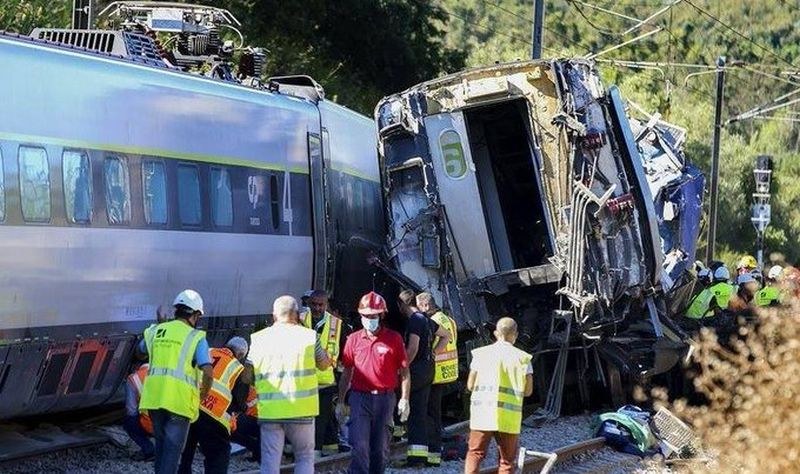 Тежка катастрофа с влак в Португалия! Двама загинаха, над 30 са ранени