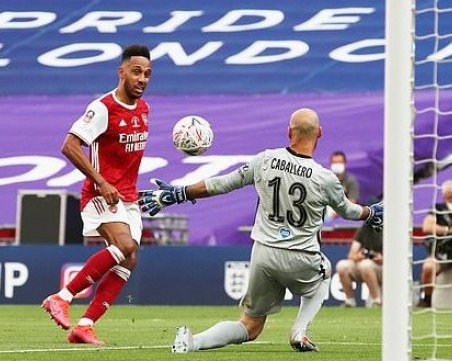 Арсенал грабна Купата на Англия и си осигури място в Лига Европа