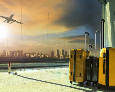 Как ще изглеждат пътуванията след коронавируса? Прогнозират покачване на цените