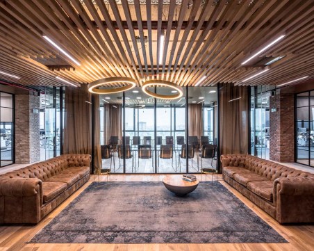 Наемите през 2020: Преподписват се договори, без сериозни корекции в цените