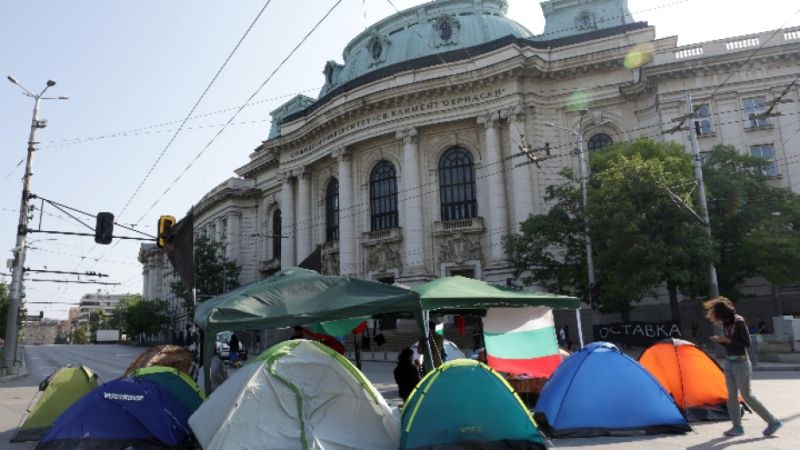 26-и ден на протести: Три ключови кръстовища в София остават под блокада