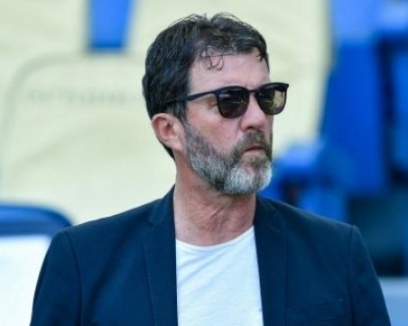 Уволнение в Каляри поставя под въпрос бъдещето на Десподов