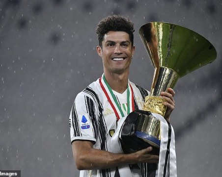 Роналдо обмислял сензационен трансфер в ПСЖ