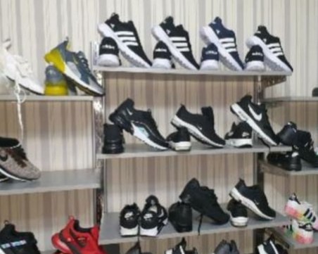 Спецакция! Удариха търговци на стоки менте в Пловдив