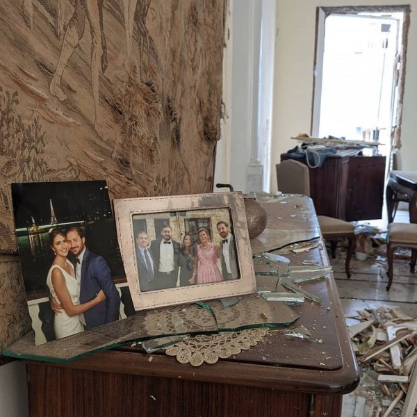 От първа линия на взрива в Бейрут: Очи в очи със смъртта