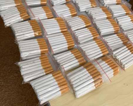 Голямо количество цигари откриха в дома на 74-годишна жителка на Ново село