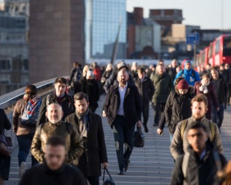 Великобритания влиза в рецесия след срив на брутния вътрешен продукт