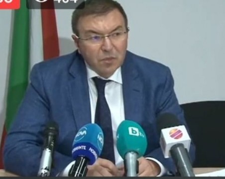 Заразата в Спешна помощ в Пазарджик е внесена отвън, още една сестра е с COVID-19