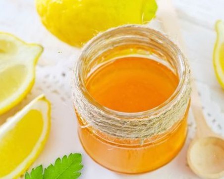 Само за най-издръжливите: Бърза диета с мед и лимон