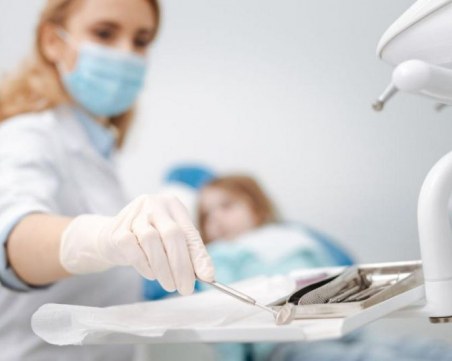 Увеличават с 10% цените за зъболекарите