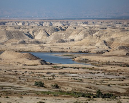 Външно министерство с позиция за историческата договореност между Израел и ОАЕ