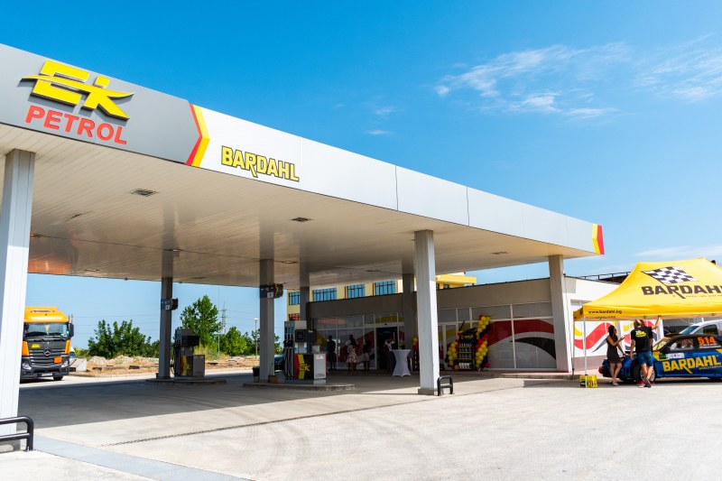 Експерти в горивата консултират безплатно в най-новата бензиностанция край Пловдив