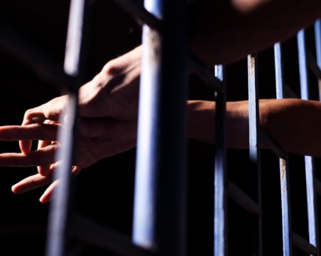 Обир за 68 бона в голямо предприятие в Пещера