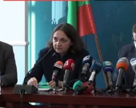 Увеличават клиничните пътеки с 20 лв., за да се покрият PCR тестове