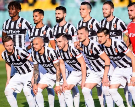 Капитанът на Локо играе мач №250 в елита